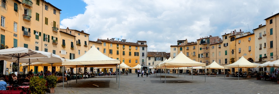 The remains of an old Roman amphitheater: the shape