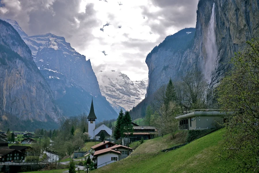 A small glimpse of Lauterbrunnen